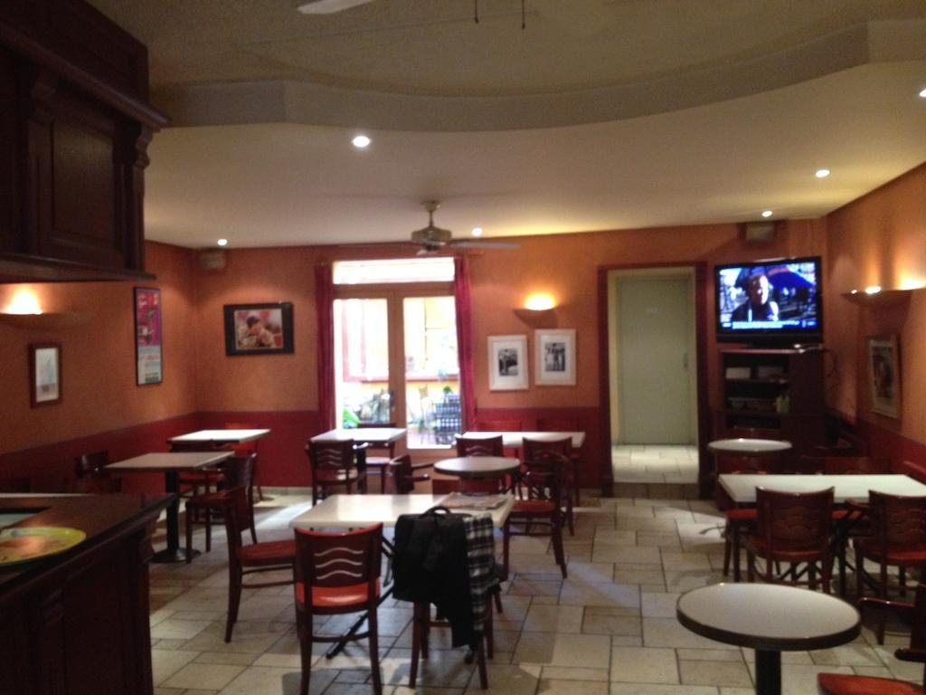 Hotel Restaurant Le Central Châteaurenard 외부 사진